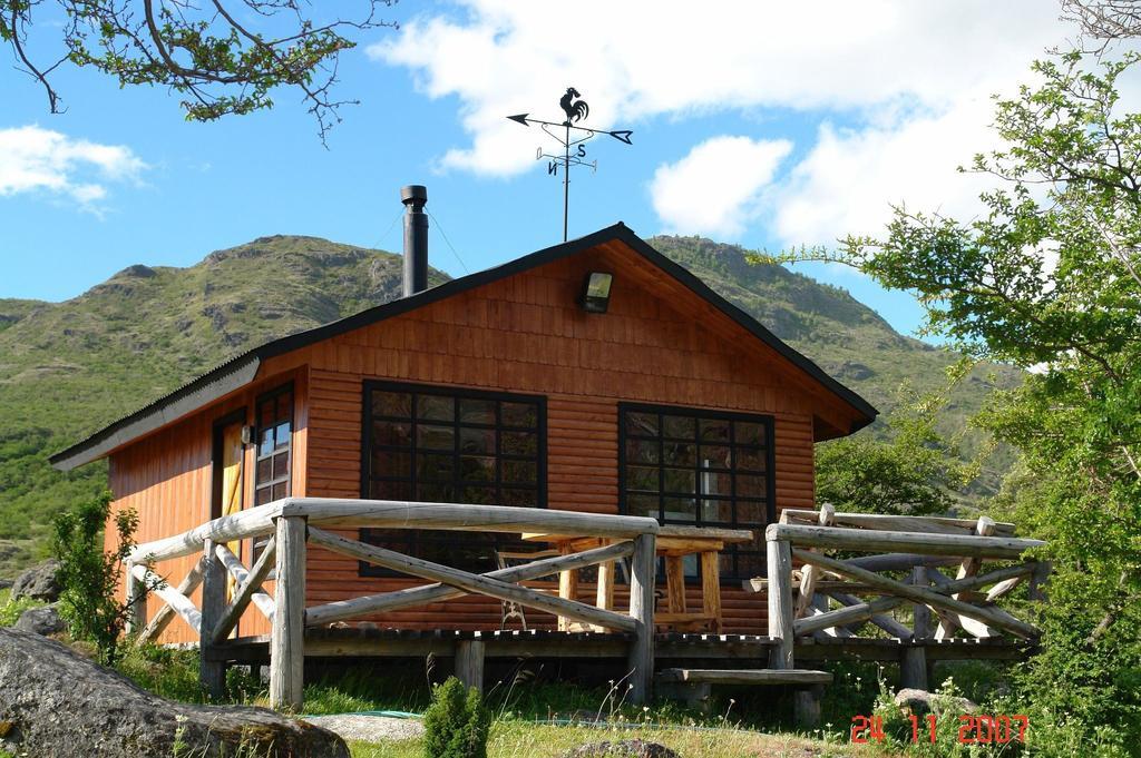 Cabanas Brellenthin Villa Cochrane Exterior photo